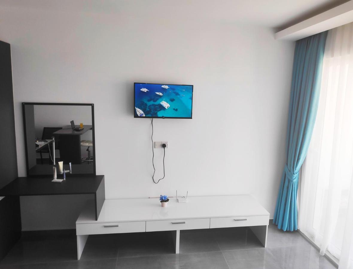 Relax&Dream Apartment Long Beach Agios Georgios  外观 照片