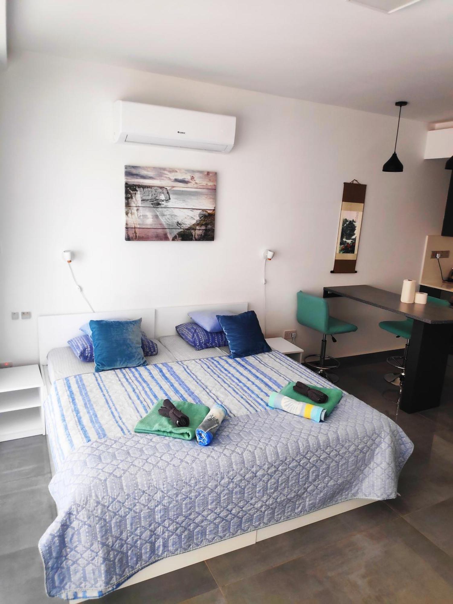 Relax&Dream Apartment Long Beach Agios Georgios  外观 照片